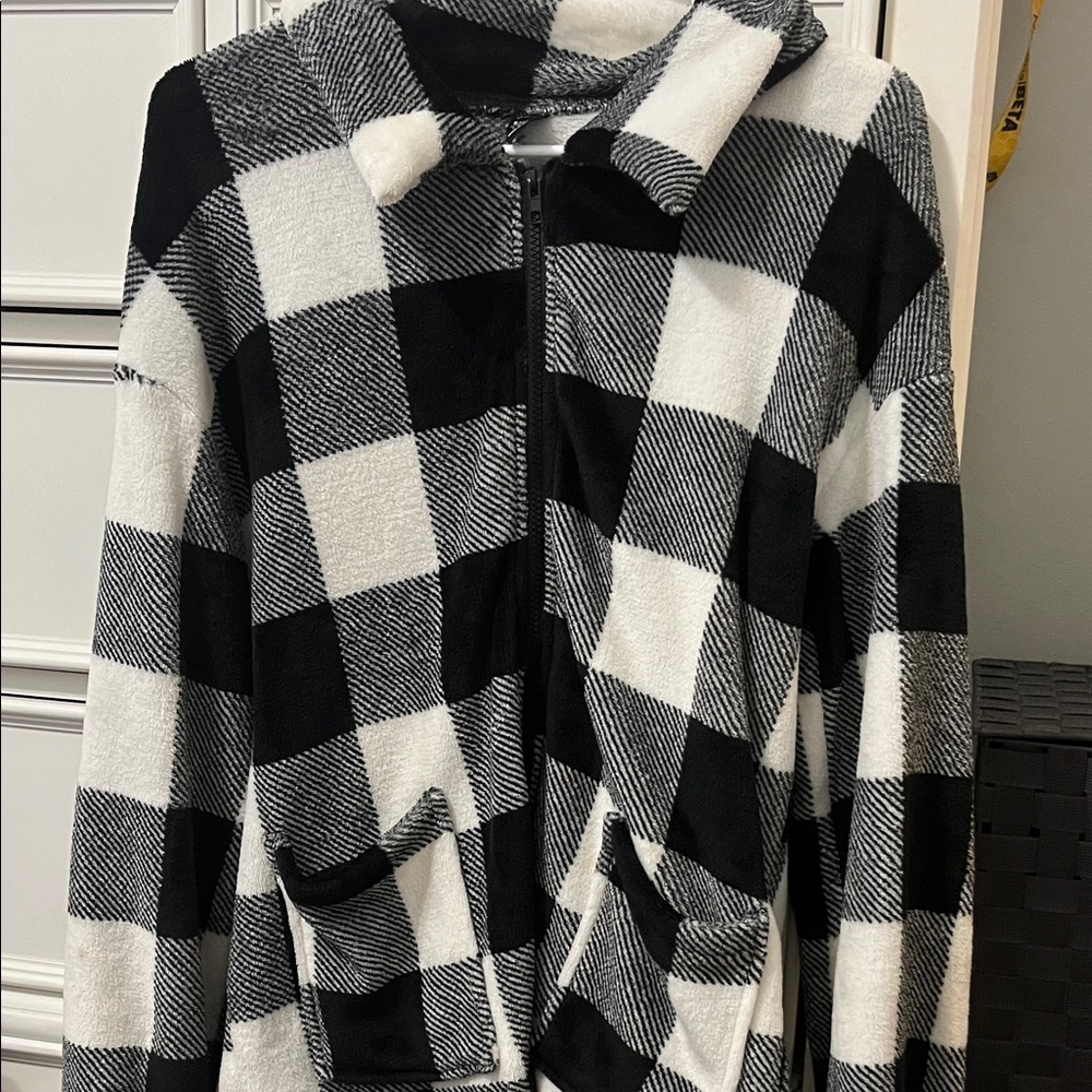 SHEIN Black and White Plaid Teddy Jacket